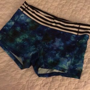Workout shorts